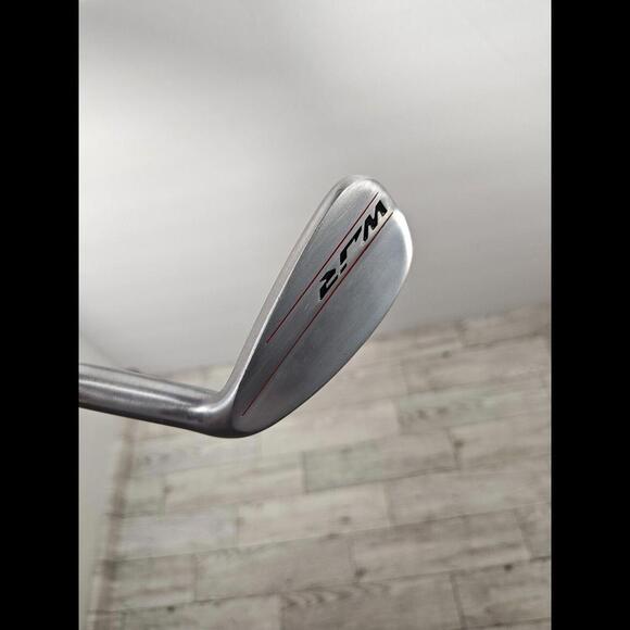 Wilson WJR Junior Sand Wedge 56° RH Youth Graphite 33" Good Grip Nice Youth Club - Picture 7 of 7